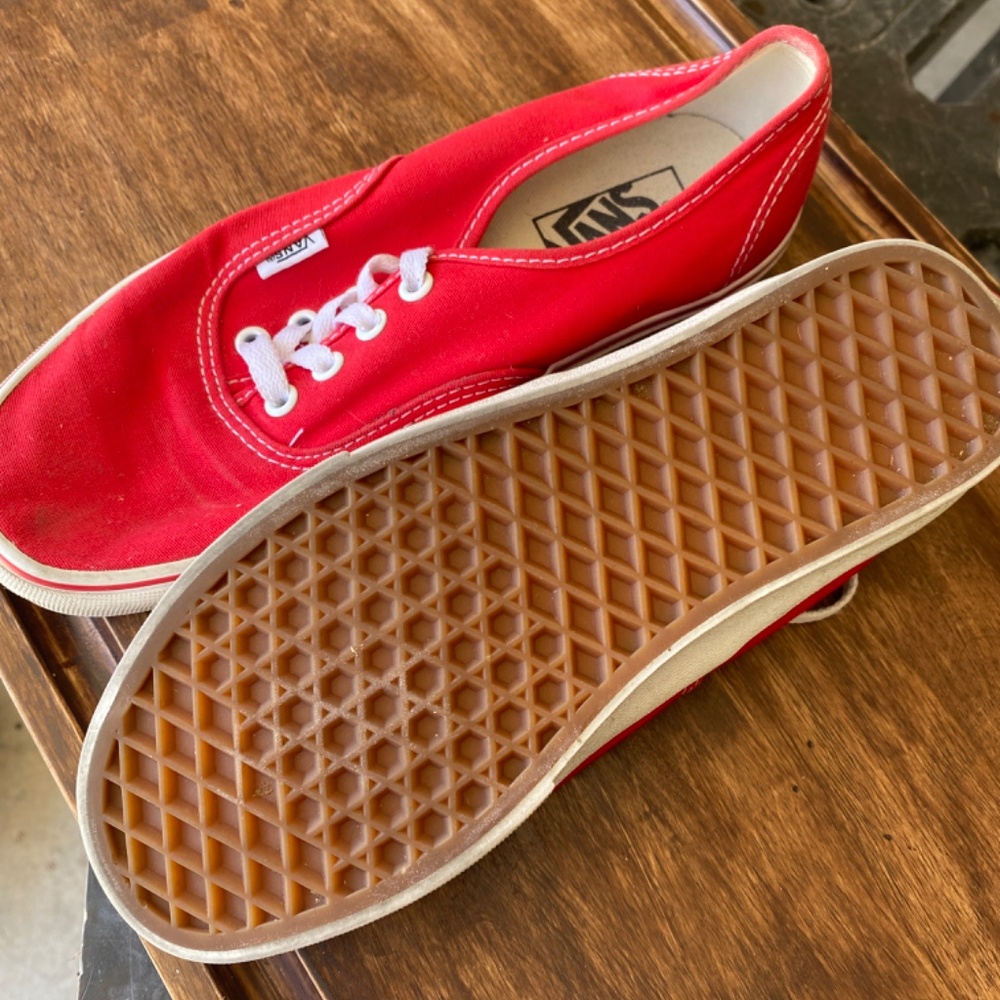 Vans - Picture 3 of 3